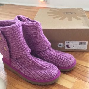 Cardy Uggs!